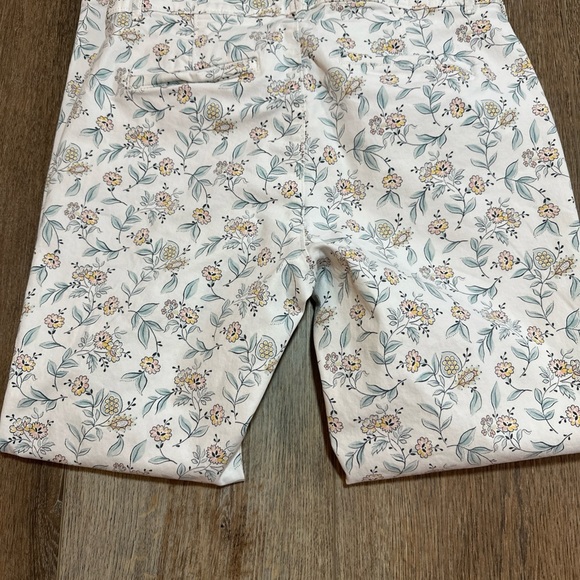 LOFT Cream Floral Straight Leg Jeans - Picture 7 of 9